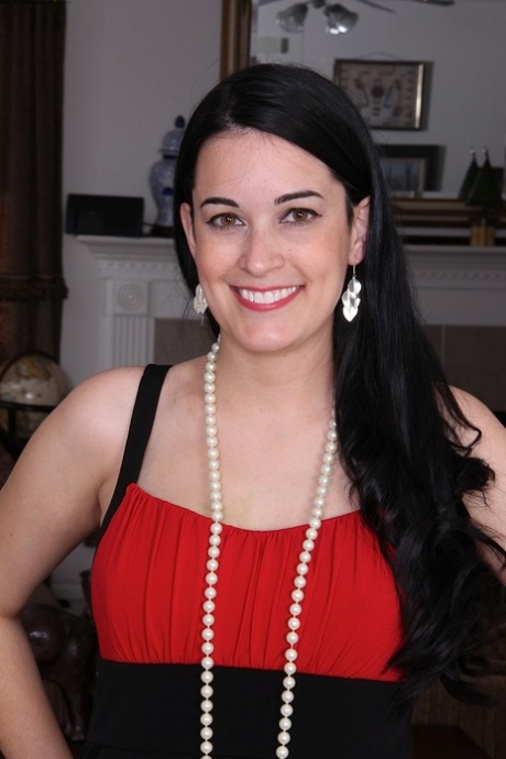 Beautiful older woman Nyla Parker shows her trimmed muff in a strand of pearls 49558866
